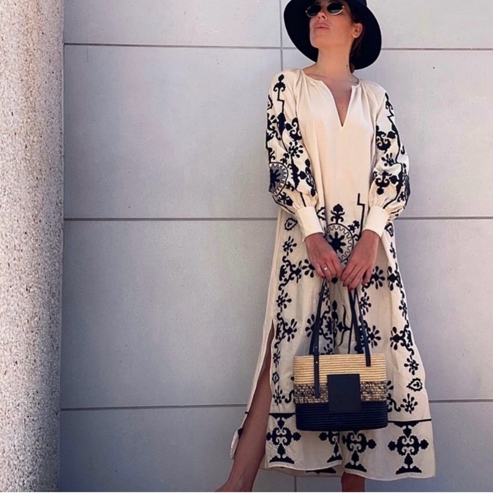 NWT H&M Trend Oversized Embroidered Kaftan Boho Light Beige Cotton Dress Kaftan